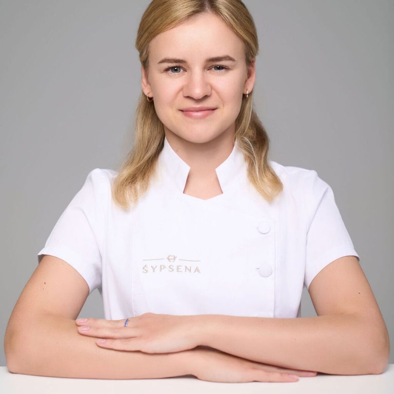 Agnė Kirdeikytė Gyd. odontologė